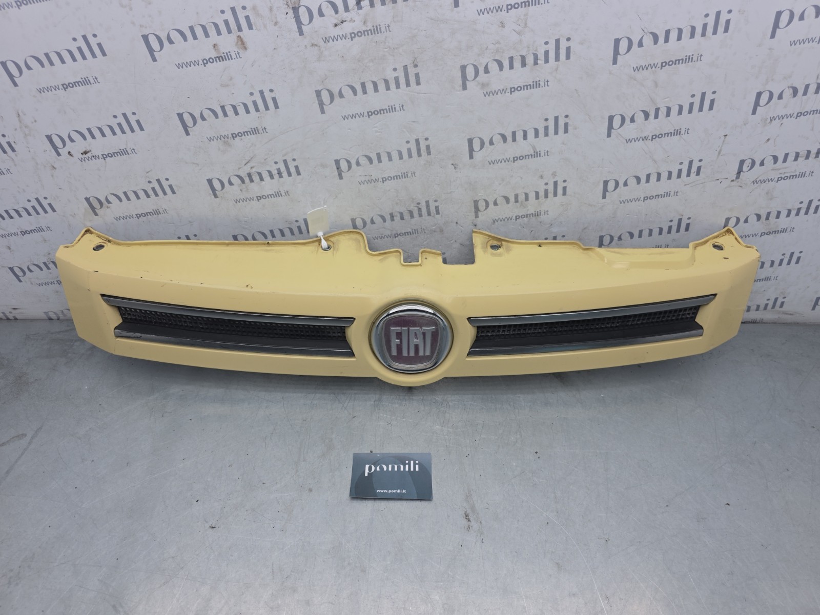 Pomili Lamierati esterni Griglia anteriore gialla Fiat Panda 169 (2003-2011) LS393666 griglia usata