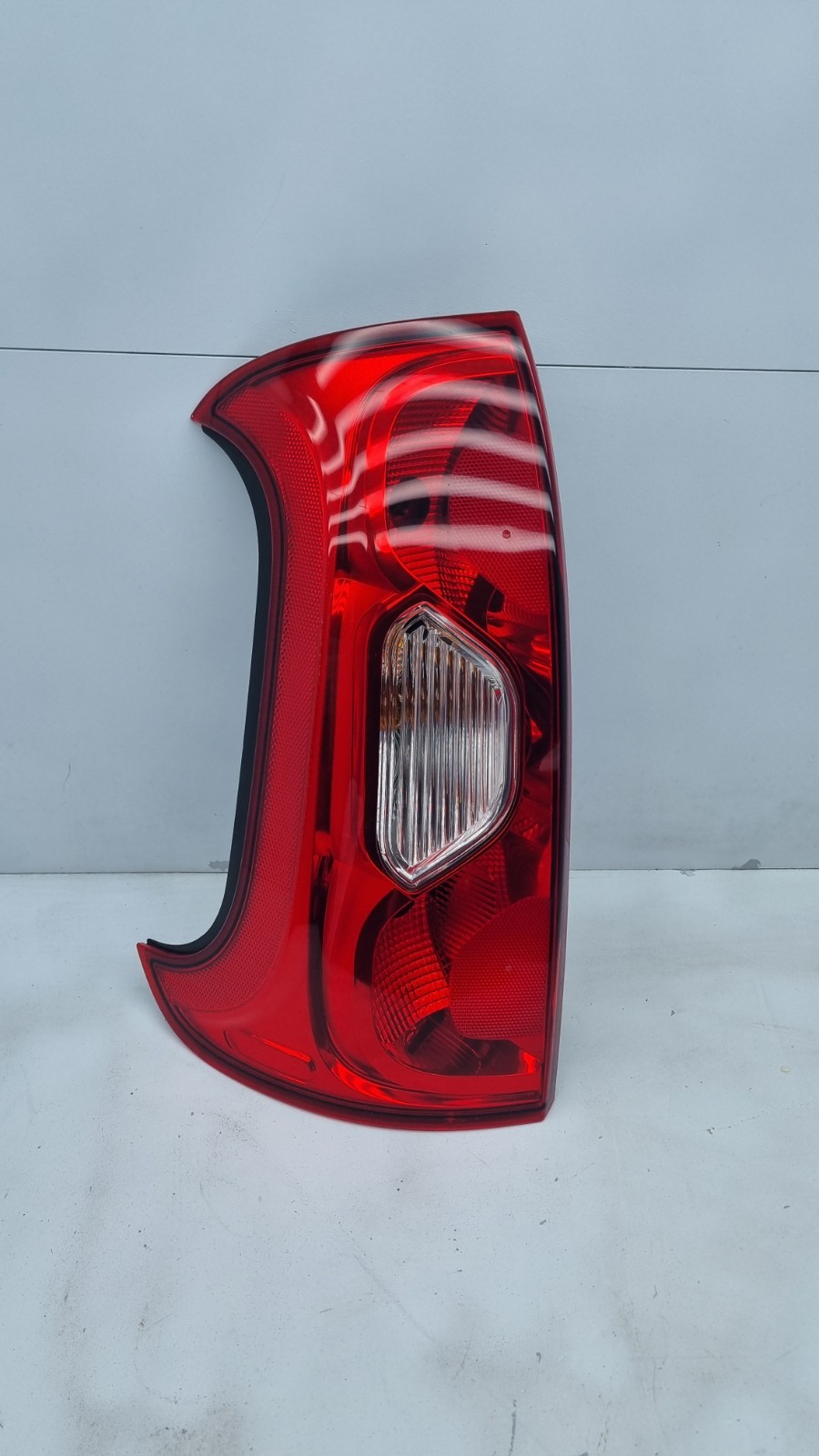 Pomili Fanaleria Fiat Panda 312 fanale posteriore sinistro usato
