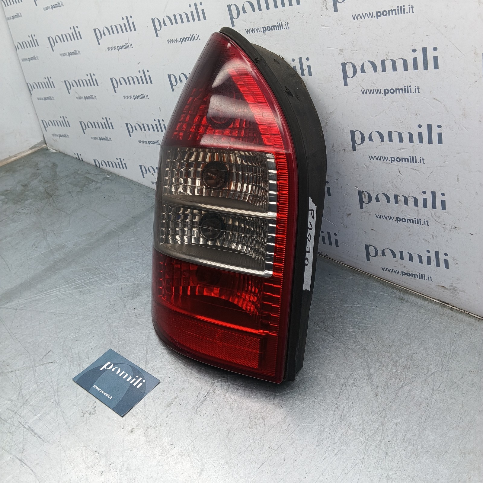 Pomili Fanaleria Fanale posteriore sinistro Opel Zafira 62280 usato
