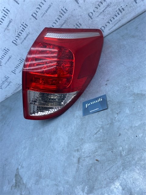 Pomili Fanaleria TOYOTA RAV 4 3a Serie fanale posteriore destro