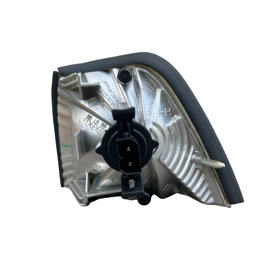Sara Autoricambi Fanaleria Indicatore di direzione anteriore destro BMW Serie 3 E36 90-00 183271B