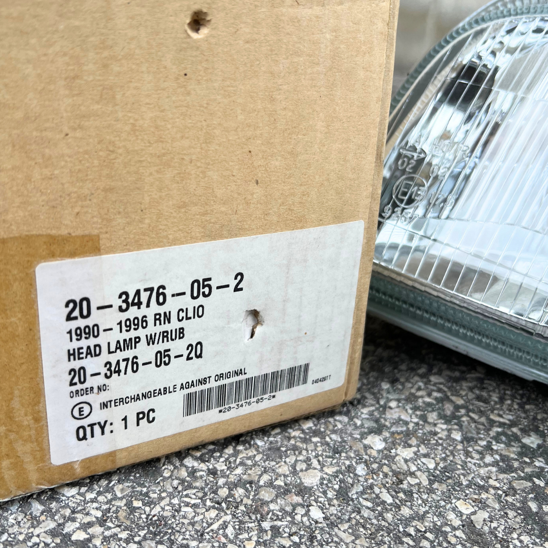 Sara Autoricambi Fanaleria TYC 203476052 fanale anteriore sinistro Renault Clio I