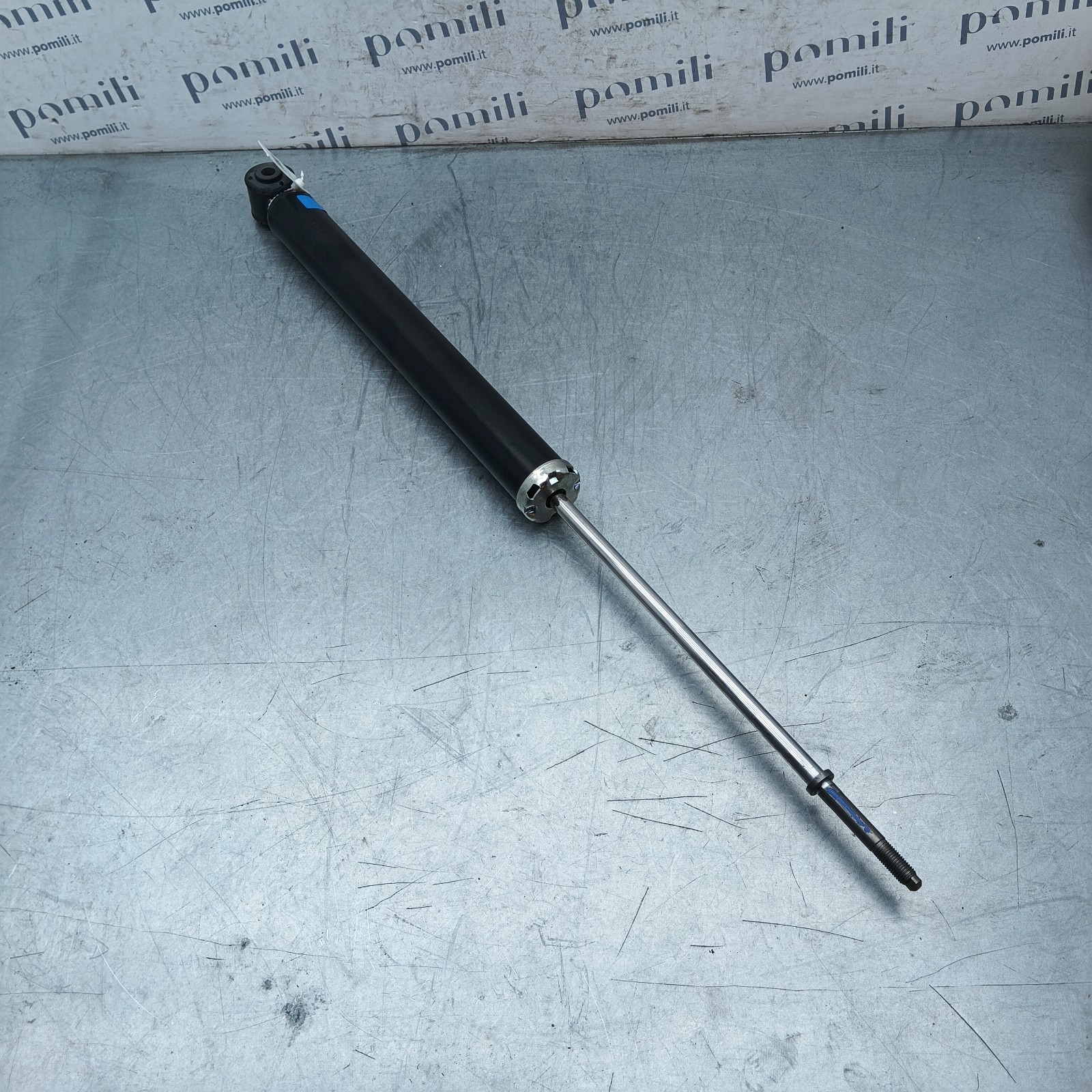 Pomili Sterzo e ammortizzatori Ammortizzatore posteriore Toyota Yaris III nuovo OEM 48530-0D450