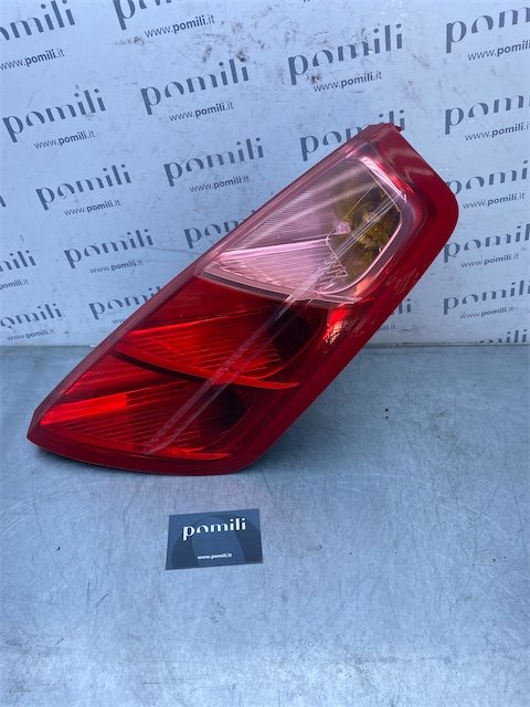 Pomili Fanaleria Fanale post. DX FIAT GRANDE PUNTO (2Y) (06/05>12/08<)