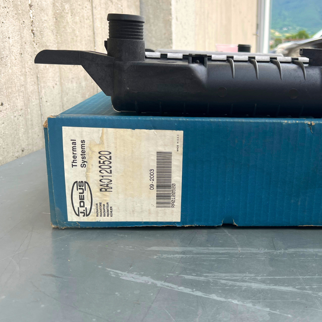 Sara Autoricambi Radiatori 6770850 radiatore motore Ford Fiesta