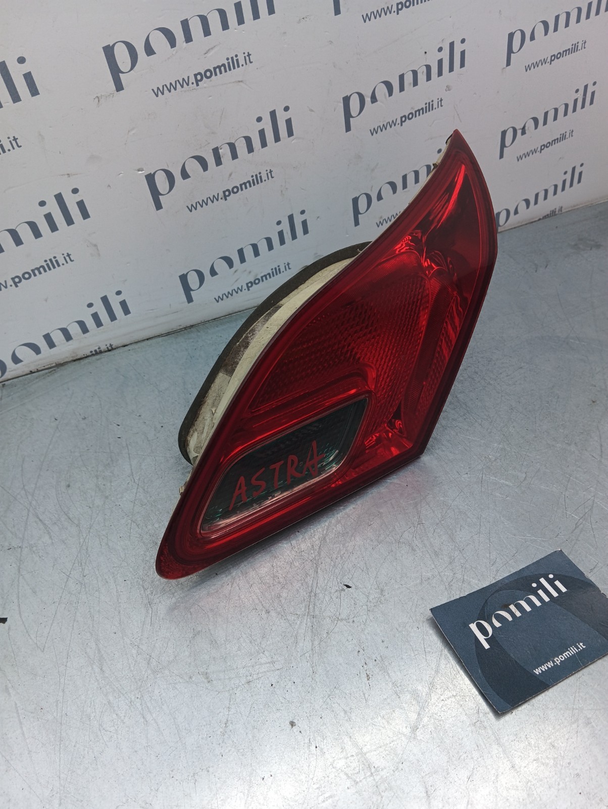 Pomili Fanaleria Fanale posteriore Opel Astra J I090098 destro portellone usato