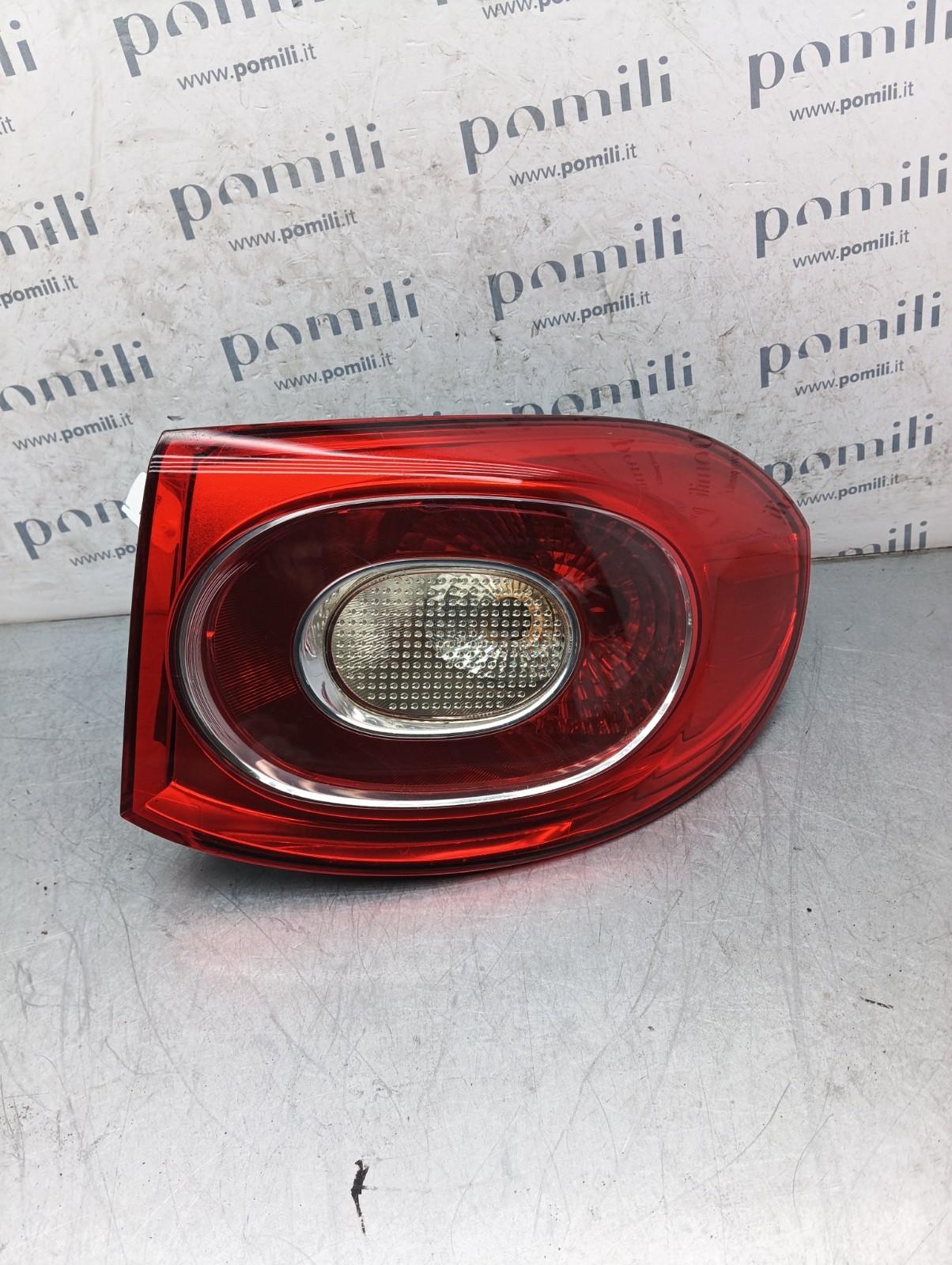 Pomili Fanaleria Volkswagen Tiguan fanale posteriore destro usato