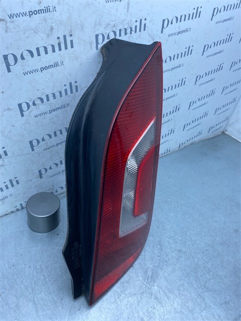 Pomili Fanaleria up! (1S) fanale posteriore destro