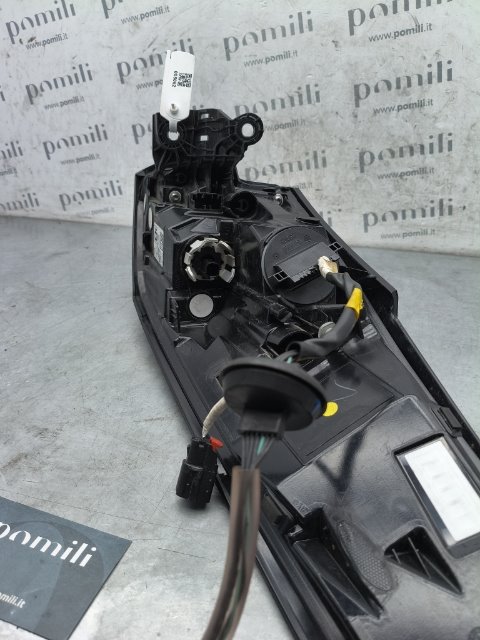 Pomili Fanaleria Fanale posteriore parte esterna sinistro Toyota C-HR 10/2023