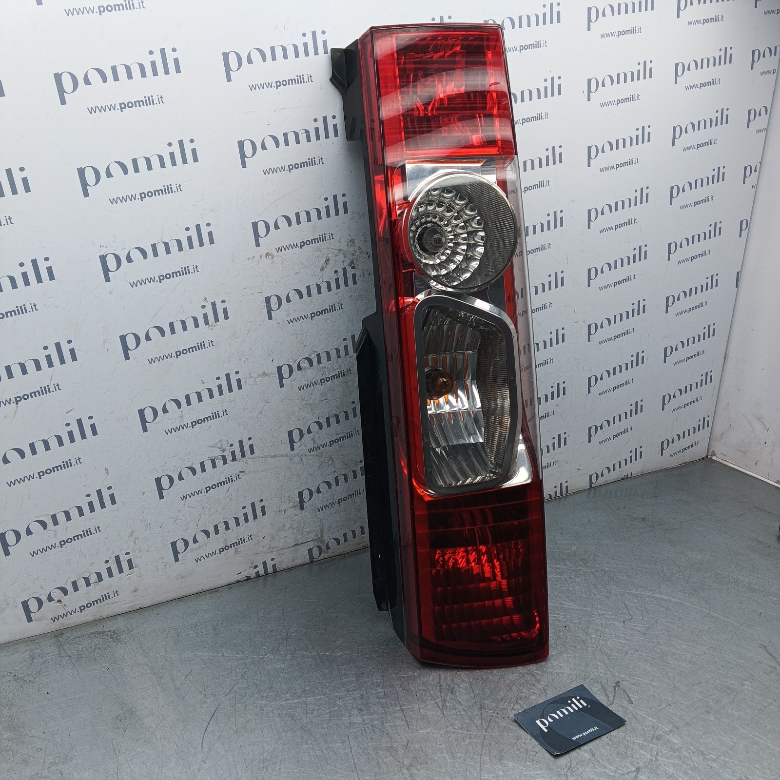 Pomili Fanaleria Fiat Ducato III 01366452080 fanale posteriore sinistro usato