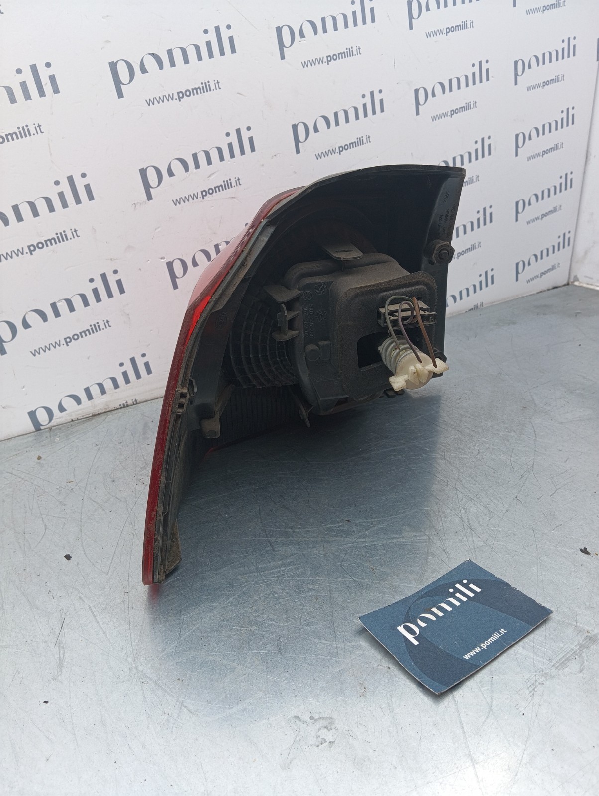 Pomili Fanaleria fanale posteriore Volkswagen Golf 6 sinistro 167962-01 usato
