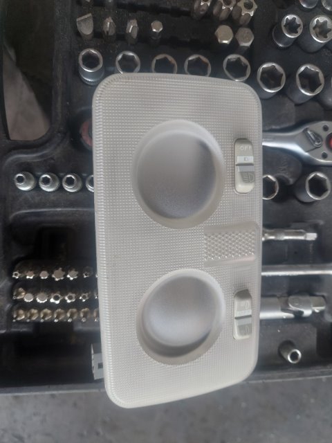 Pomili Fanaleria Luce cortesia ant. tetto FIAT PUNTO (51) (01/12>01/13<) luce interna