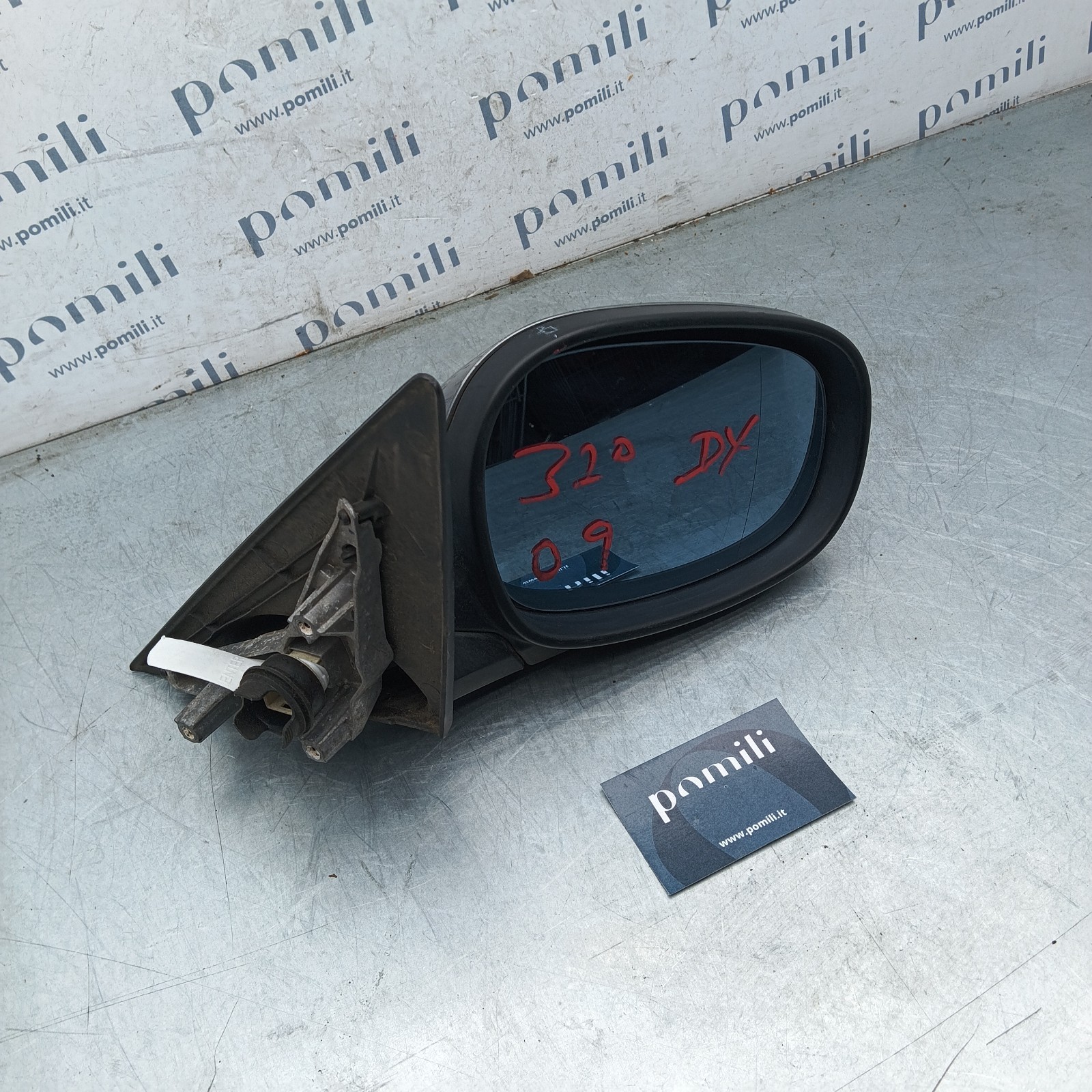 Pomili Cristalli S3 E90 specchietto destro usato OEM 7182695
