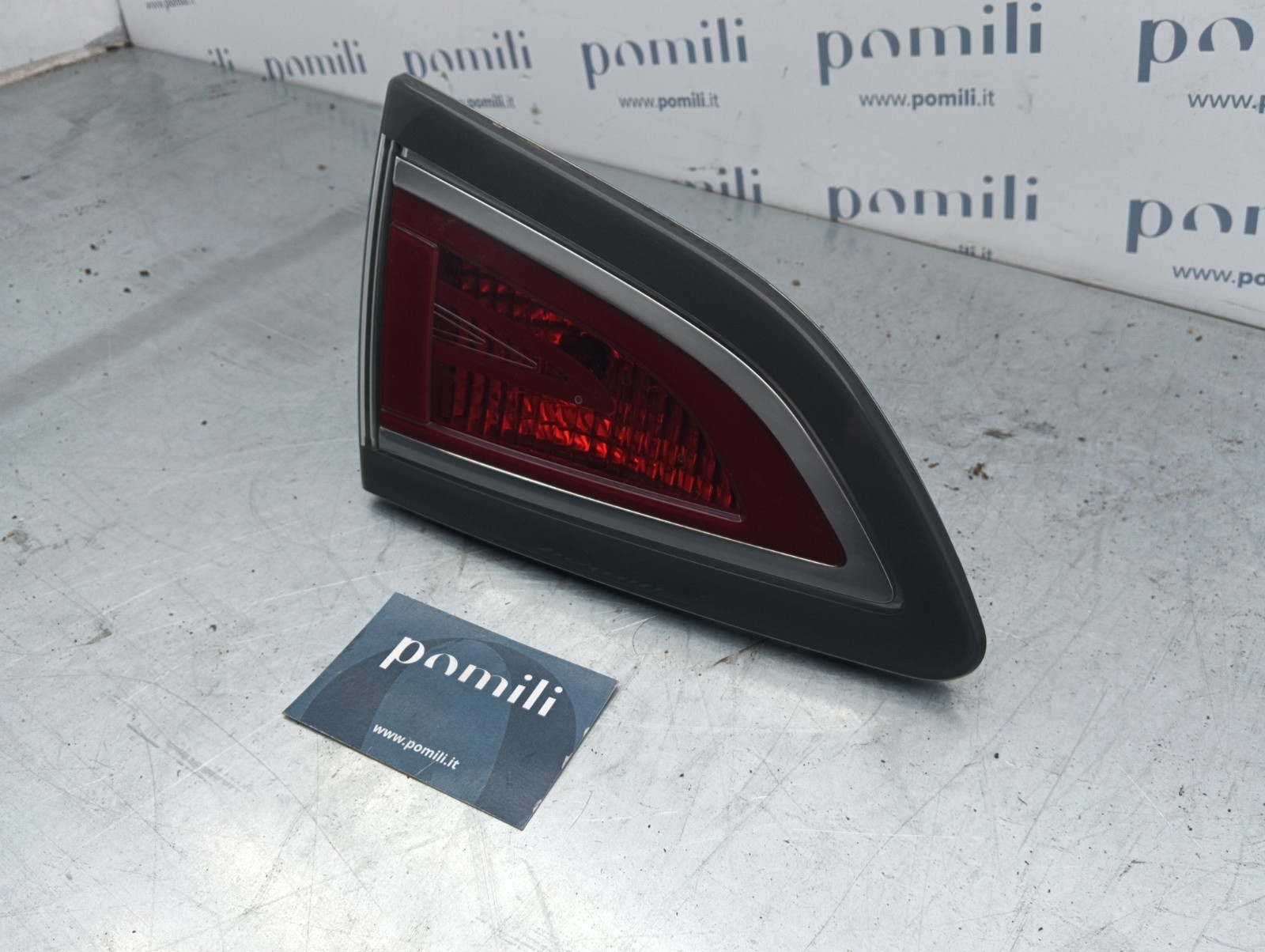 Pomili Fanaleria Renault Scénic III fanale posteriore sinistro portellone usato