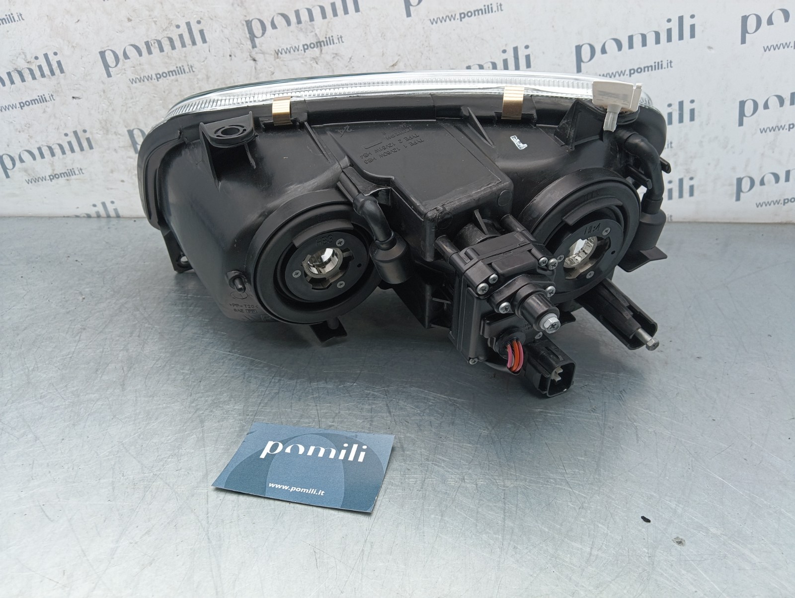 Pomili Fanaleria 81105-42110 faro anteriore destro Toyota Rav4 1994-2000