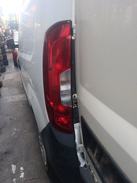 Pomili Fanaleria Fiat Doblò Cargo 4V fanale posteriore sinistro