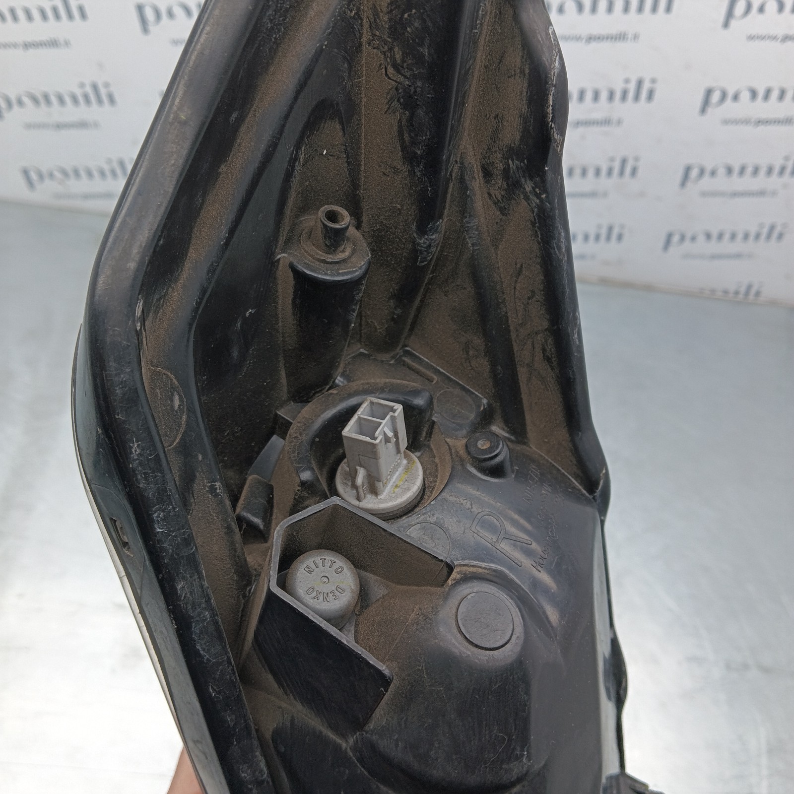 Pomili Fanaleria Nissan Juke 1ª Serie (F15) faro destro usato 261201KL0C