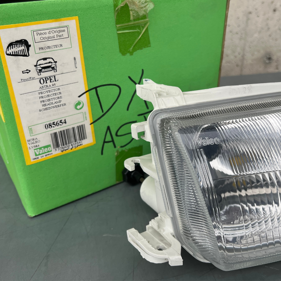 Sara Autoricambi Fanaleria fanale anteriore destro Valeo Opel Astra F 1991-2001