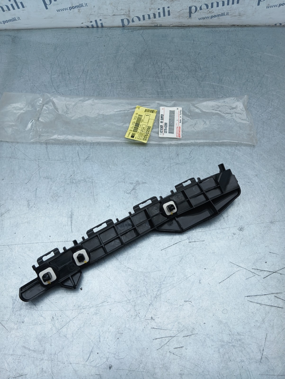 Pomili Paraurti posteriore Supporto sinistro Toyota Auris 52576-02090