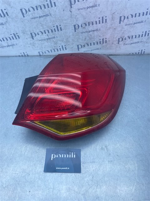 Pomili Fanaleria Fanale post. parte est. DX OPEL ASTRA (P10) (10/09>06/18<) destro
