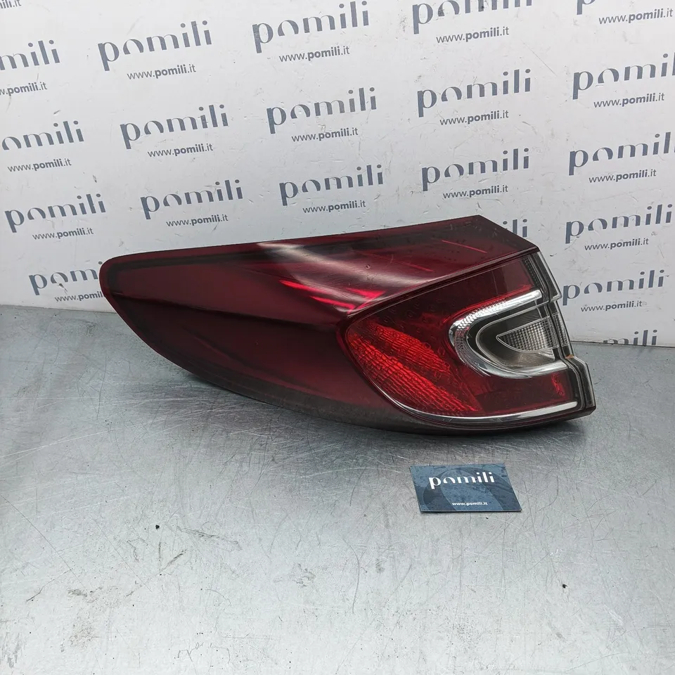 Pomili Fanaleria Fanale posteriore sinistro Renault Megane III 26555001R usato