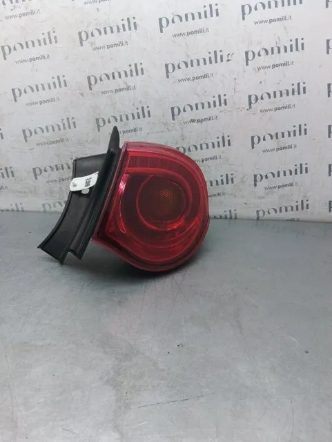 Pomili Fanaleria ALFA ROMEO GIULIETTA (X7) fanale posteriore destro
