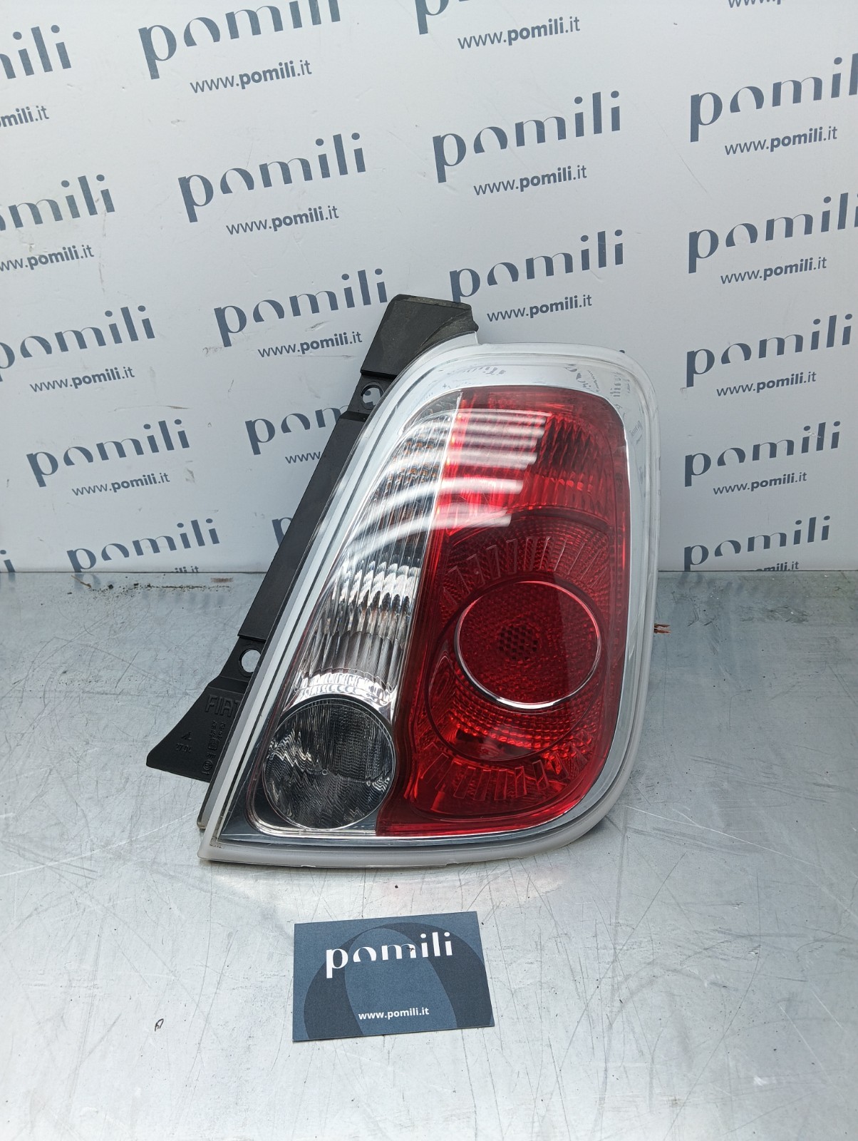 Pomili Fanaleria Fanale posteriore destro Fiat 500 (2007-2014) 27043201 usato