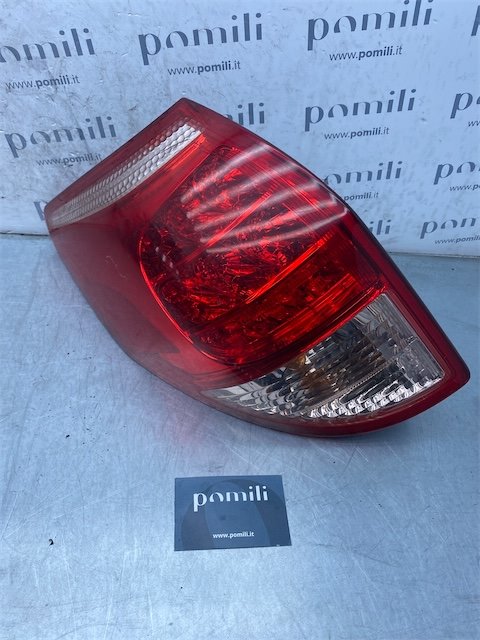 Pomili Fanaleria Toyota RAV 4 3a Serie fanale posteriore sinistro