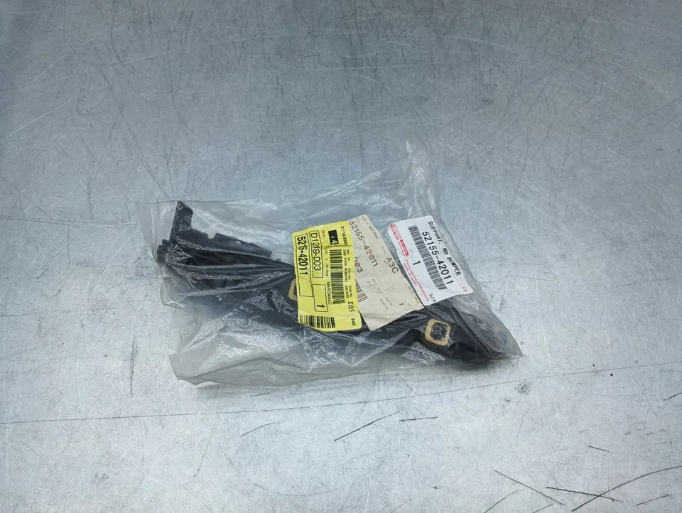 Pomili Paraurti posteriore Toyota RAV4 supporto destro nuovo