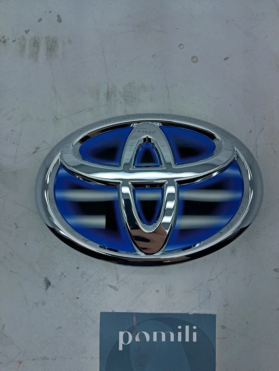 Pomili Lamierati esterni Stemma frontale Toyota RAV-4 75301-42081 nuovo