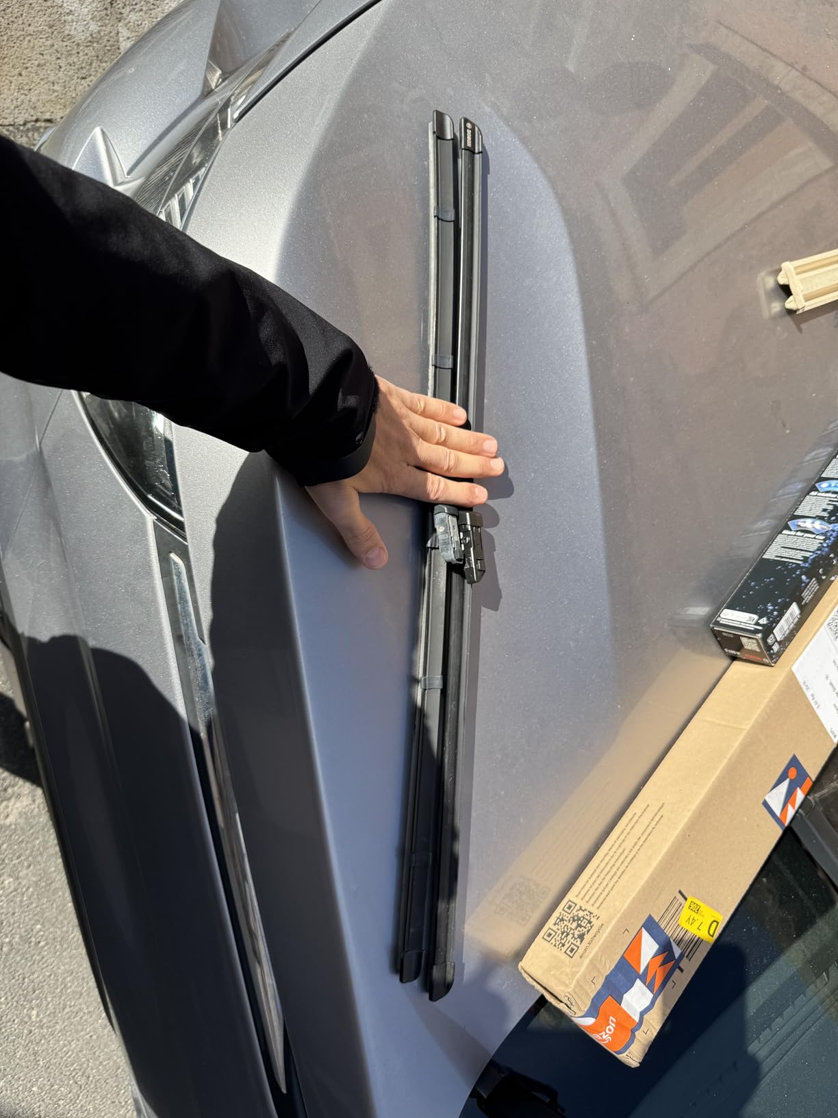 Bosch Spazzole tergicristallo Aerotwin A557S anteriori 700/400 mm