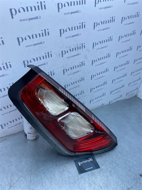 Pomili Fanaleria Fanale posteriore S001 Fiat Punto (51) 01/12–01/13