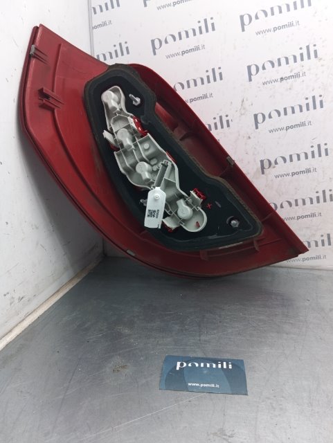 Pomili Fanaleria Fanale posteriore destro Mercedes-Benz Classe A W/C169 usato