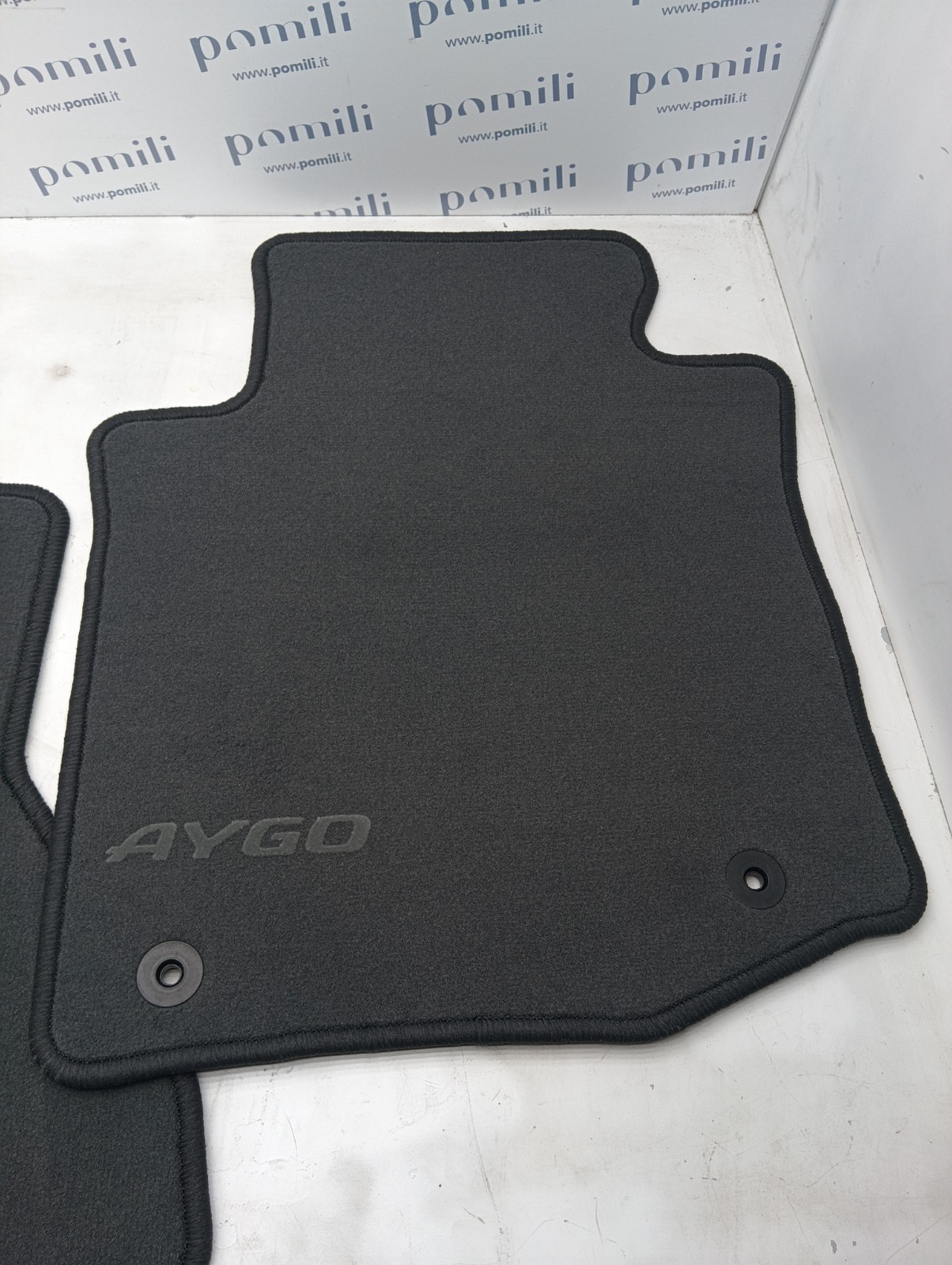 Pomili Rivestimenti interni Toyota Aygo kit tappetini nuovi