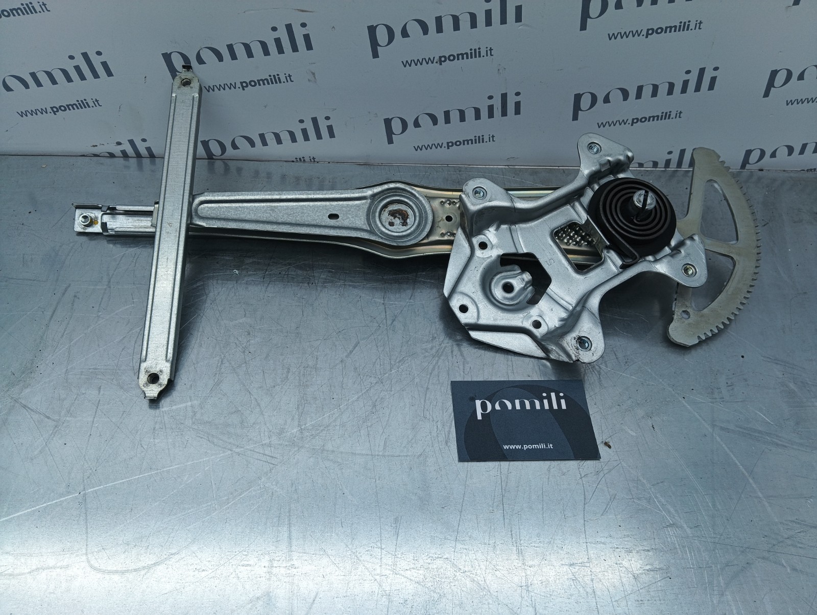 Pomili Rivestimenti interni e parti interne alzacristalli elettrico anteriore destro Toyota Yaris 69801-52020