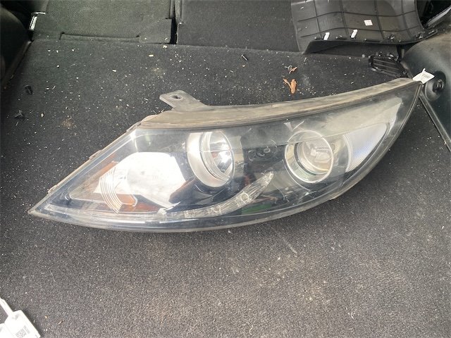 Pomili Fanaleria Proiettore DX KIA SPORTAGE 3a Serie (03/14>06/16<) destro