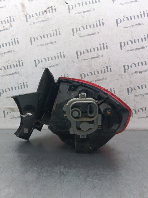 Pomili Fanaleria Fanale post. parte est. SX Alfa Romeo Giulietta X7 fanale
