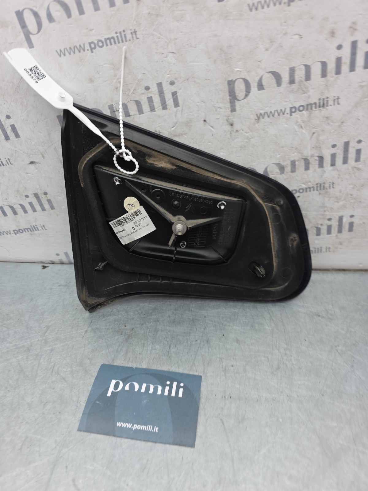 Pomili Fanaleria Fanale posteriore destro portellone Citroën C3 II 9685225580 usato