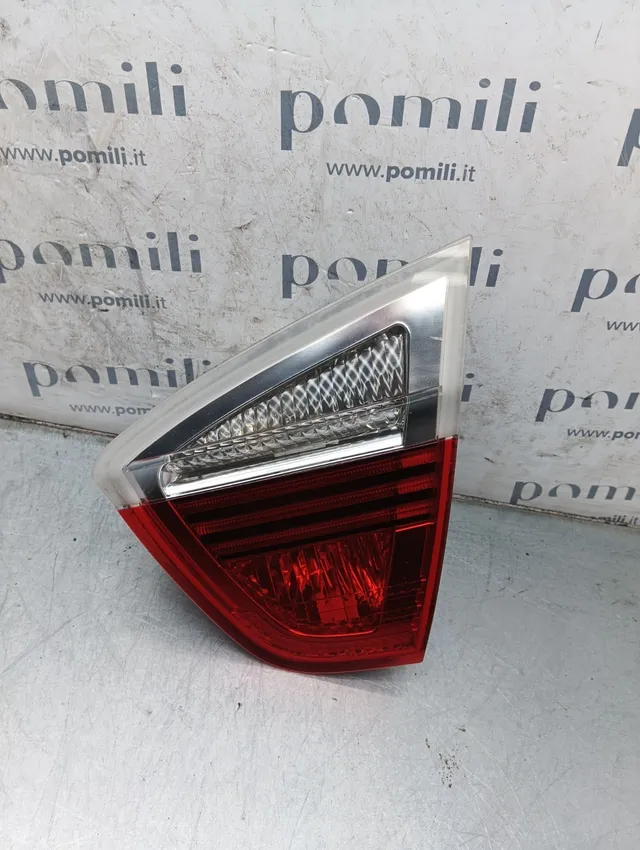 Pomili Fanaleria Fanale posteriore portellone BMW E90 destro usato
