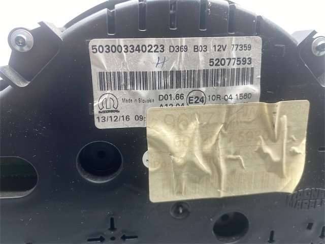 Pomili Rivestimenti interni e parti interne Quadro strumenti compl. FIAT 500X (5F) 11/14–08/19 quadro strumenti