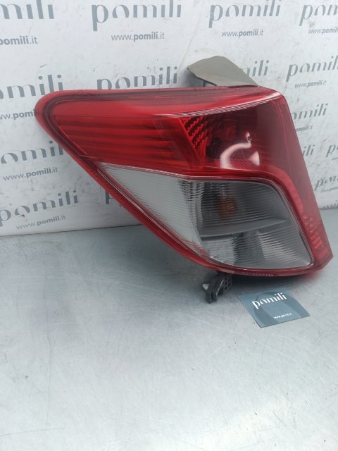 Pomili Fanaleria Fanale post. SX Toyota Yaris (09/11>02/15<)