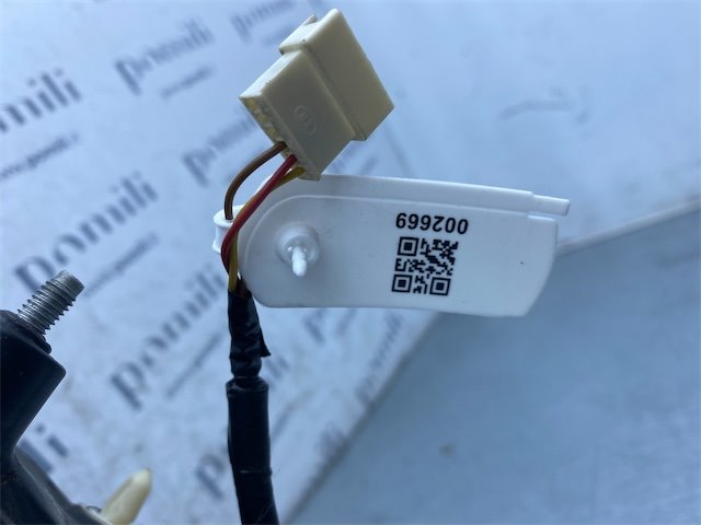 Pomili Cristalli Retrovisore esterno regolazione elettrica sinistro DR dr1 01/10