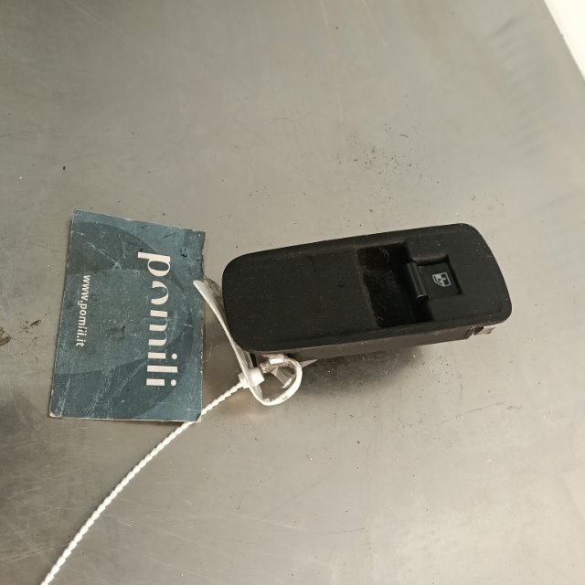 Pomili Rivestimenti interni e parti interne Interruttore alzacristalli porta anteriore Alfa Romeo MiTo