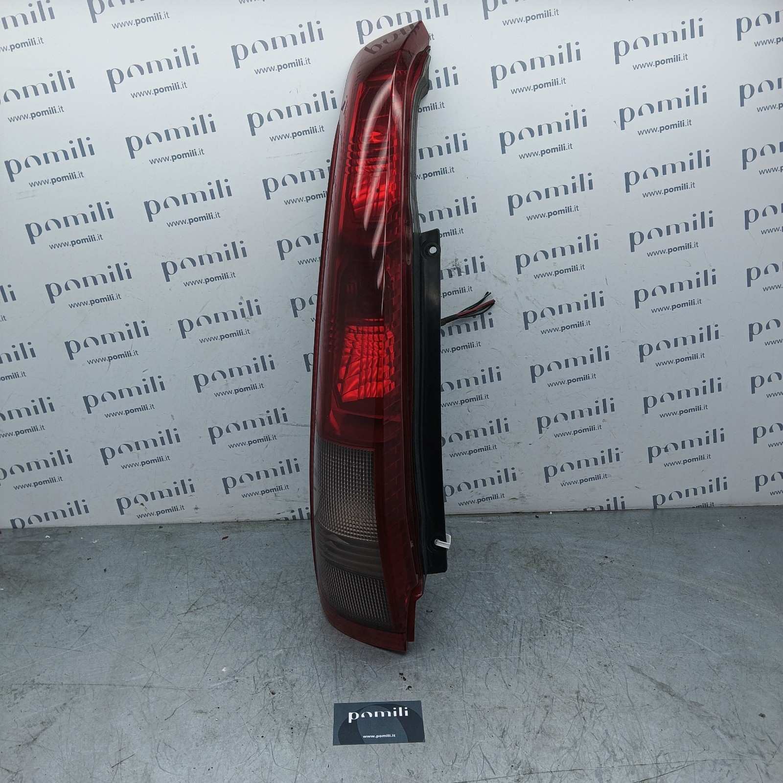 Pomili Fanaleria Nissan X-Trail Fanale posteriore sinistro 26555-EQ00B usato