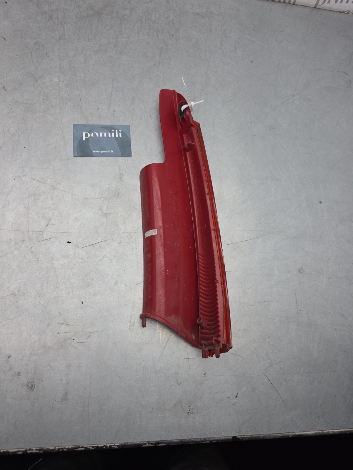 Pomili Fanaleria Citroen C4 fanale posteriore sinistro superiore usato