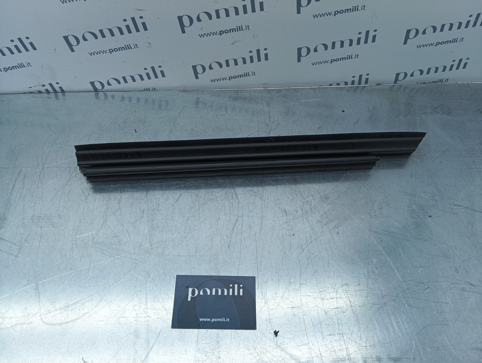 Pomili Cristalli Toyota Yaris Cross 68173-K2010 raschiavetro interno posteriore destro