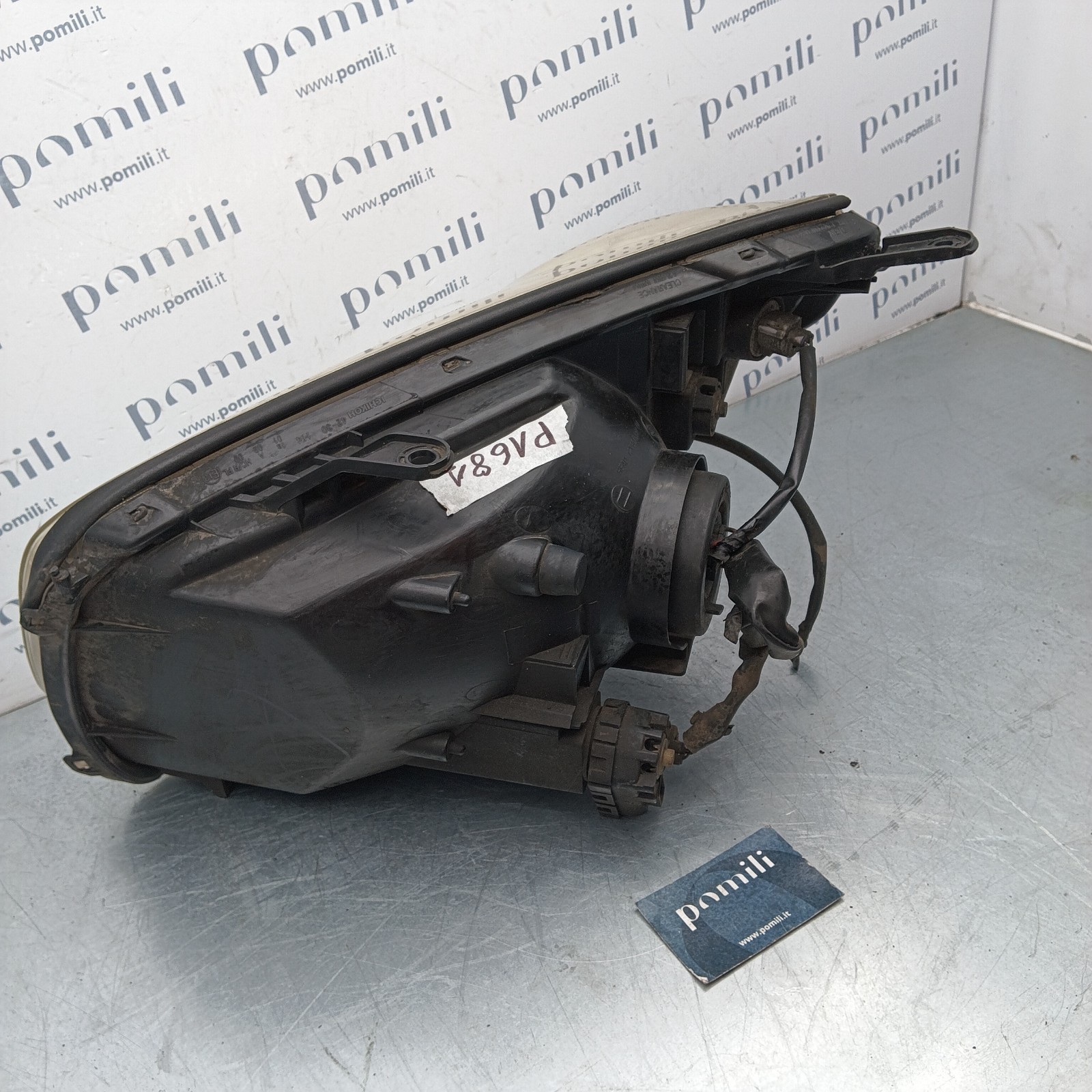 Pomili Fanaleria Toyota RAV4 II 81105-42270 faro anteriore destro usato