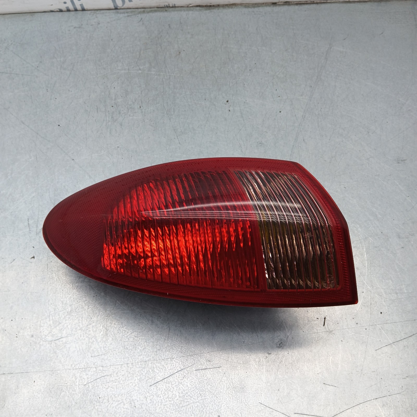 Pomili Fanaleria Alfa Romeo 147 fanale posteriore sinistro usato
