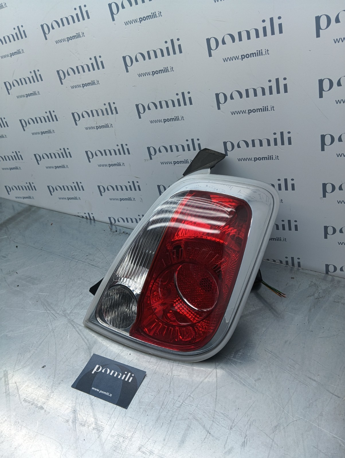 Pomili Fanaleria Fanale posteriore destro Fiat 500 (2007-2014) 27043201 usato