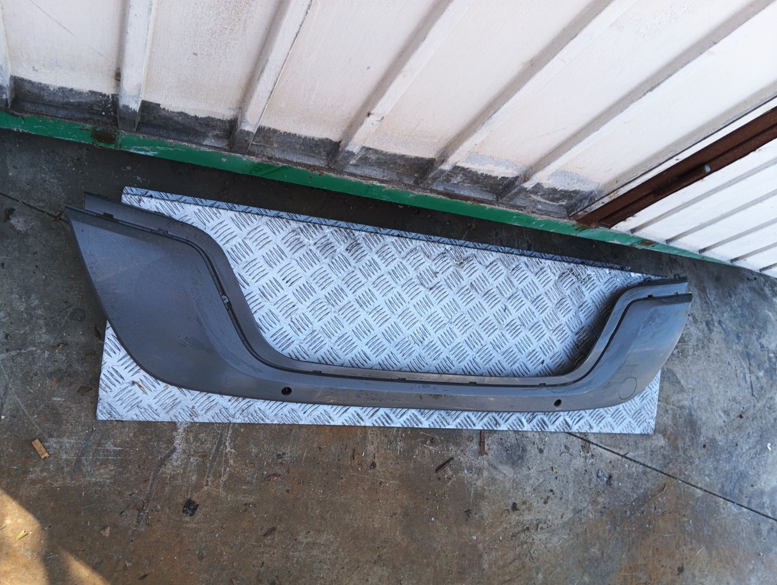 Pomili Paraurti posteriore Modanatura paraurti posteriore Range Rover Evoque 2018+ K8D2‑17F784 modanatura